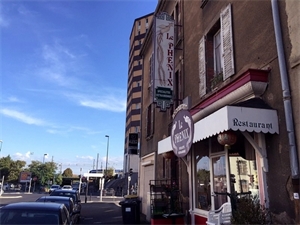 t3 à la location -   63100  CLERMONT FERRAND, surface 57 m2 location t3 - UBI456233951